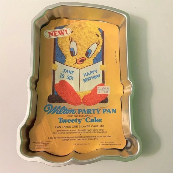 Vintage 1979 Tweety Bird Cake Pan Wilton Warner Bros Baking Mold Birthday Party - Picture 8 of 8